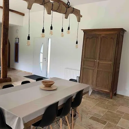 La Grange, Maison Entiere Hébergement de vacances *